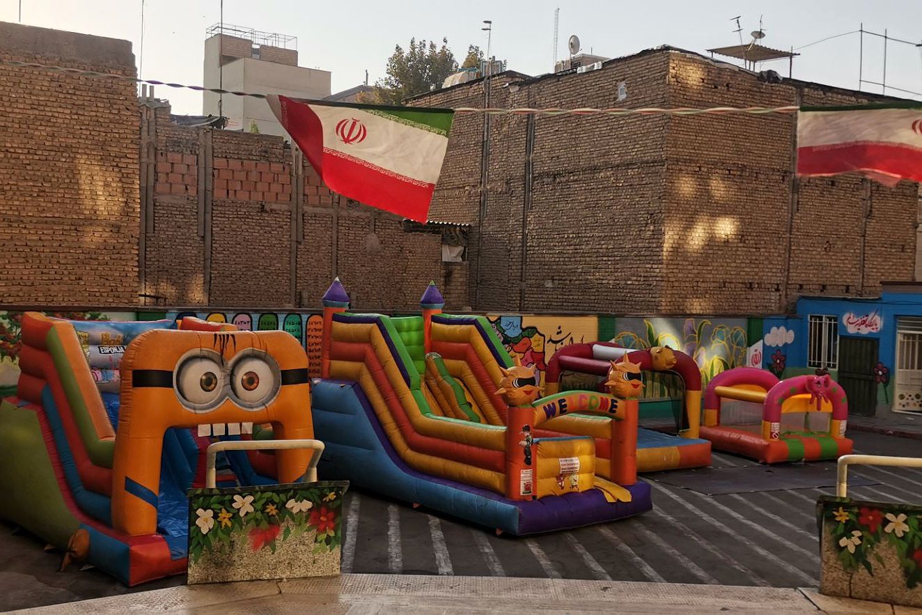 خانه کودک در مدرسه؛ تجربه‌ای نو برای دانش‌آموزان ورامینی 