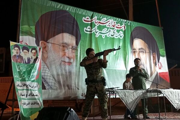 پایگاه آموزش مهارت‌‌های دفاعی در موکب میدان همافر یزد