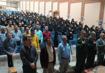 برگزاری دوره تخصصی هوش مصنوعی برای فرهنگیان اشترینان
