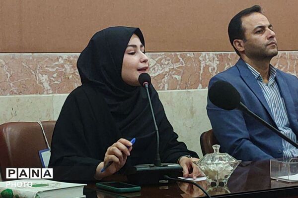 جلسه سالانه هماهنگی جشنواره فرهنگی و هنری فردا و پرسش مهر با حضور مدیران و مربیان مدارس رباط‌کریم