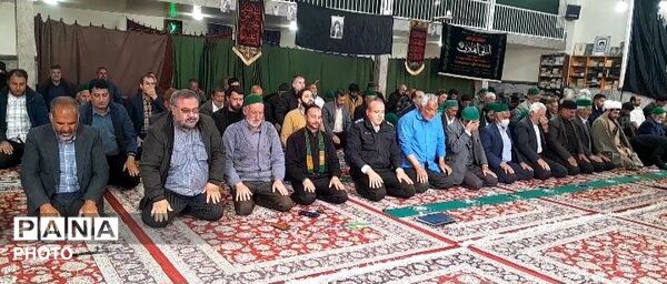  اقامه نماز عبادی سیاسی جمعه همزمان با سی و چهارمین روز شهادت قائد امت حضرت آیت الله خامنه‌ای 