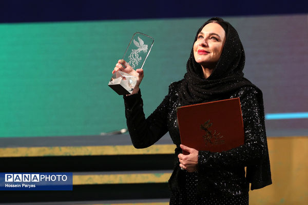 اختتامیه چهل‌وچهارمین جشنواره ملی فیلم فجر 