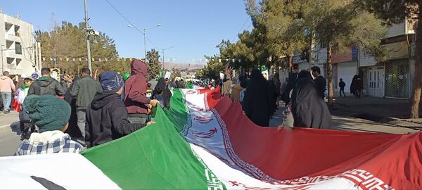 حضور پرشور مردم در راهپیمایی ۲۲ بهمن بیرجند