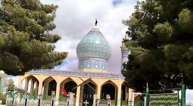 شهر بهمن؛ متبرک به بقعه امامزادگان(ع)