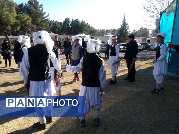 افتتاح نمایشگاه ماها در دبستان ۲۲ بهمن تربت‌جام 