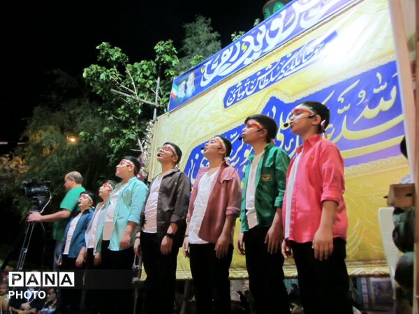 تجمع بزرگ مردم ولایتمدار و فرهنگیان فلاورجان با حضور دکترمحمدرضا نظریان مدیرکل آموزش و پرورش استان اصفهان