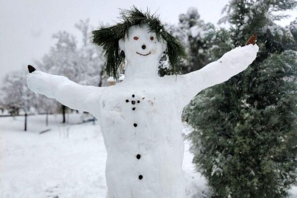 بارش دل‌انگیز برف‌ در اولین روزهای بهمن ماه