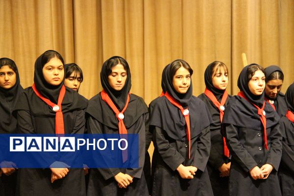 همایش فرزندان انقلاب «نسل انتظار» در فرهنگسرای بزرگ شهرکرد