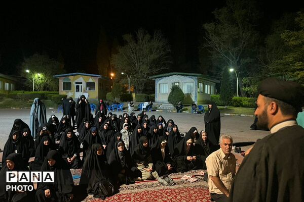 تقویت پیوندهای انسانی در رویداد «تا اوج»؛ از گعده‌های شبانه تا اقامه نماز جماعت