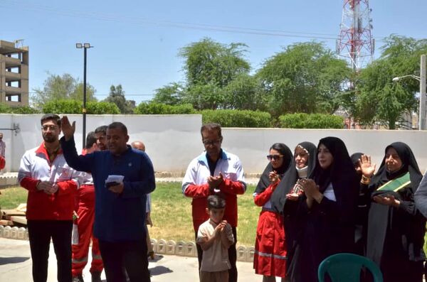 برگزاری نماز جمعه شهرستان گچساران به مناسبت هفته هلال احمر