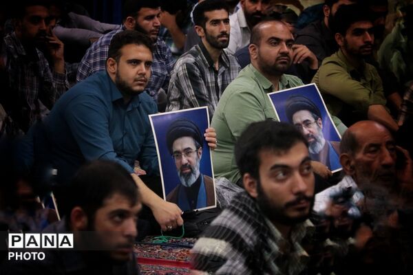 برپایی آیین بزرگداشت دولتمردان شهید در مسجد حظیره یزد 