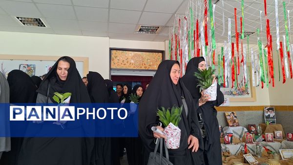 تجلیل از فعالین حوزه پرورشی ناحیه 6 مشهد