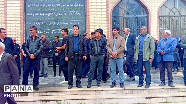 مراسم تشییع و تدفین پیکر مطهر بسیجی شهید مهدی پیرا 
