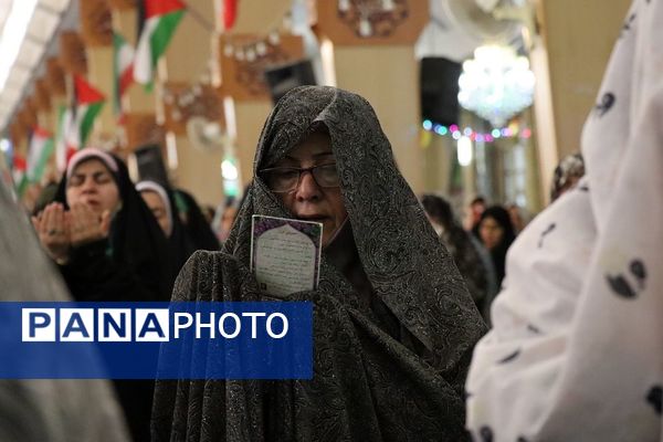 حضور پرشور مردم پاکدشت در نماز عید فطر