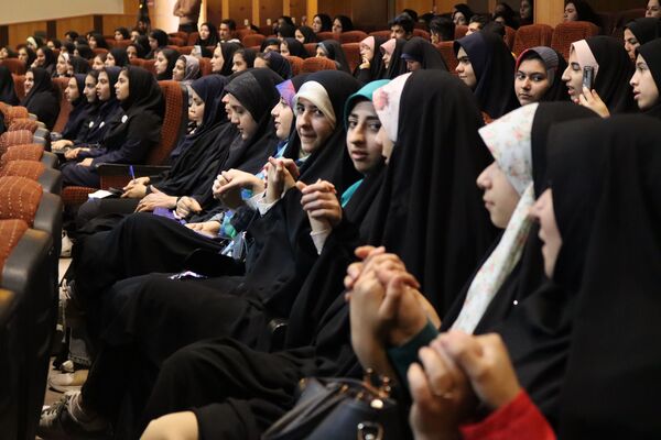اختتامیه لیگ دانش‌آموزی جت در شهرکرد با حضور منتخبان تیم‌های برتر مناطق آموزشی