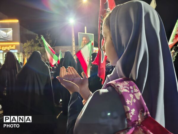 شهر فروغ آفتاب میزبان چهلمین شب پرواز فرشتگان مدرسه شجره‌ طیّبه 