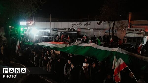 حضور جمعی دانش‌آموزان خبرنگار پانا در پوشش برنامه میدانی شیروان
