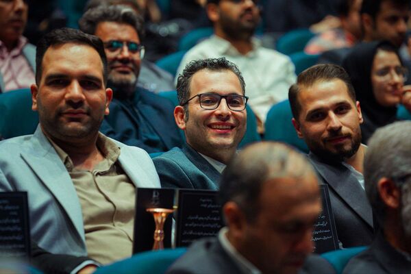 آیینه‌ تلاش کارمندان دانشگاه فردوسی مشهد(۲)