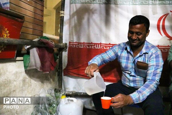 ۲۲۷ شب چای‌نذری؛ روایت خدمت موکب‌های یزد