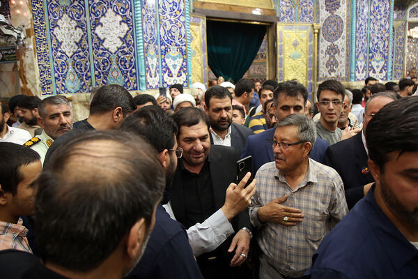 حضور معاون اول رئیس جمهور در جمع زائران حرم کریمه اهل بیت(س)
