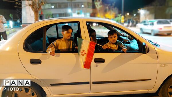 طنین «الله اکبر» در فتح‌آباد، آینه‌ی بیعت با رهبر شد