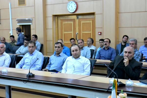 جلسه توجیهی انتخابات ریاست جمهوری در شهرستان اسلام آباد غرب
