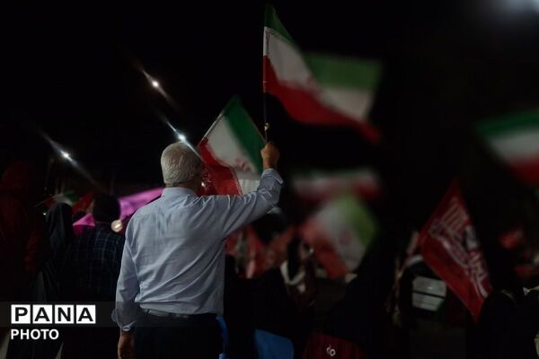 میدان شهدای گمنام فاز چهار اندیشه، صحنه همدلی مردم