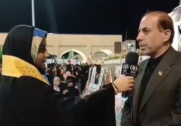 تجدید بیعت معلمان قم با رهبر انقلاب