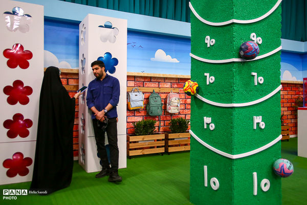 پشت صحنه برنامه تلویزیونی «جشن فرشته ها»