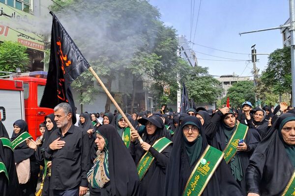 طنین فریاد «لبیک یا حسین(ع)» در پیاده‌روی باشکوه جاماندگان اربعین حسینی در شهرستان قدس