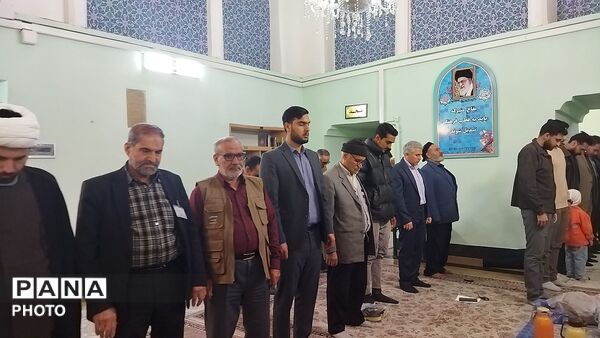 بازدیدمعاونان  پرورشی نیشابور  از امامزاده محروق و ابراهیم 