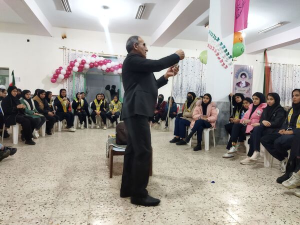  آغاز اردوی تمشک در شهرستان راز و جرگلان 
