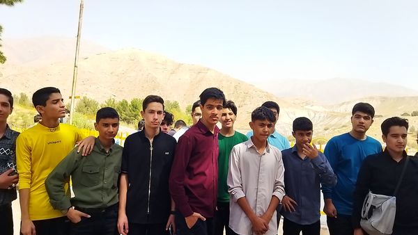 بازدید دانش آموزان پایه دهم دبیرستان شاهد ابوذر غفاری از سد اردوگاه باغرود 