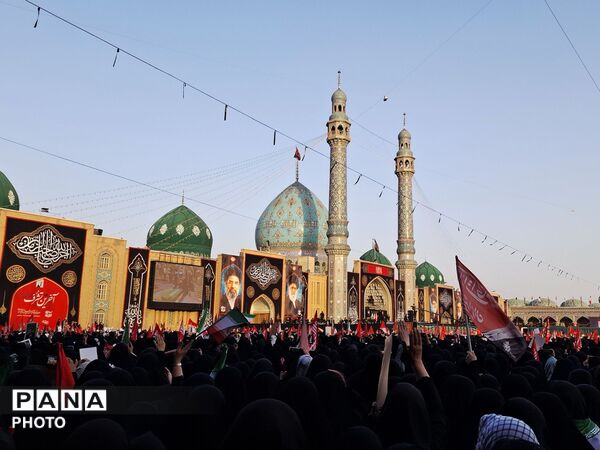 وداع پرشور نوجوانان با آقای شهید ایران 
