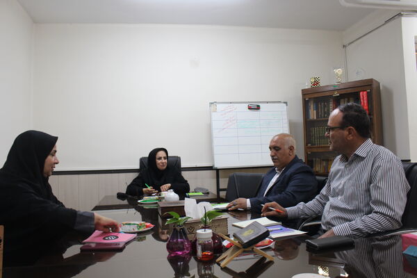 نشست هم‌اندیشی پیشکسوتان سازمان دانش‌آموزی شهرستان‌های تهران