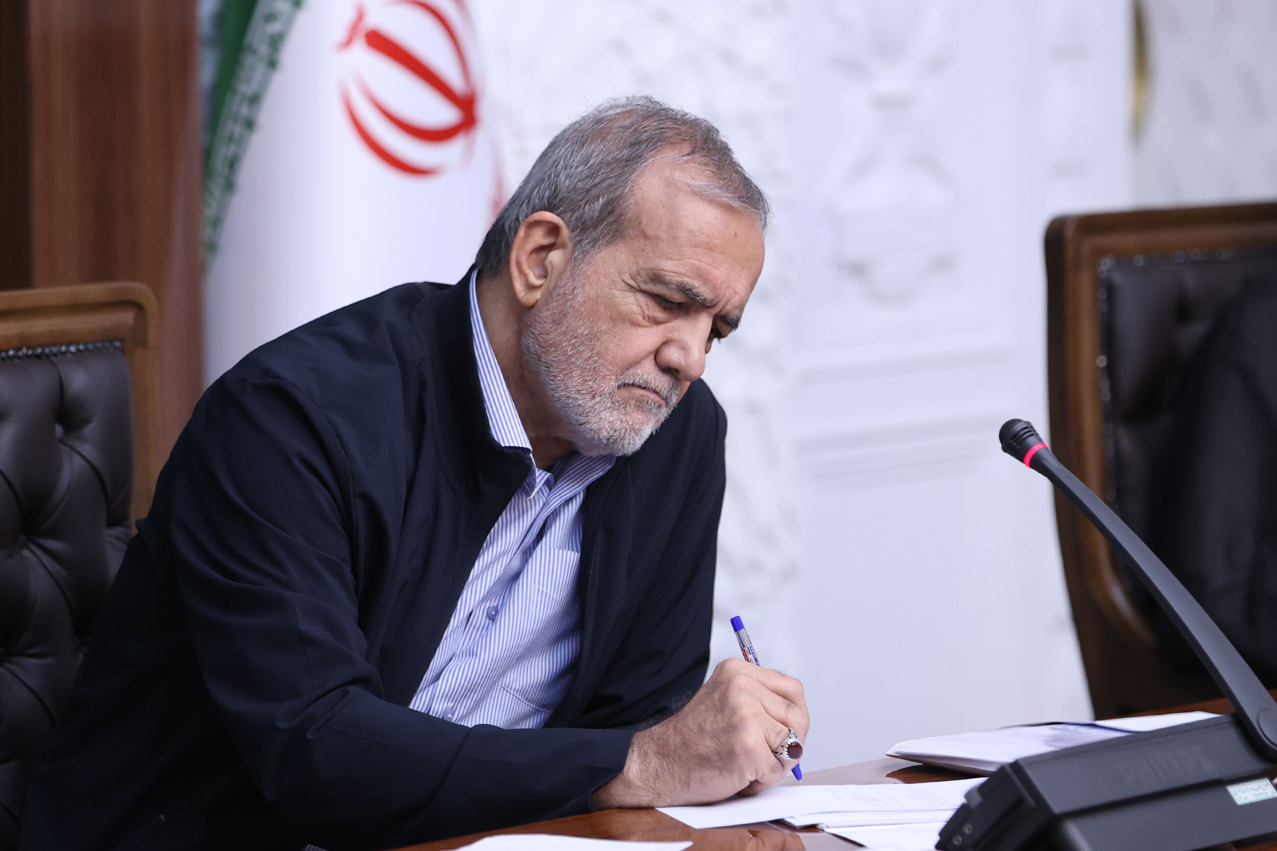 صدور حکم انتصاب استاندار البرز از سوی رئیس جمهور