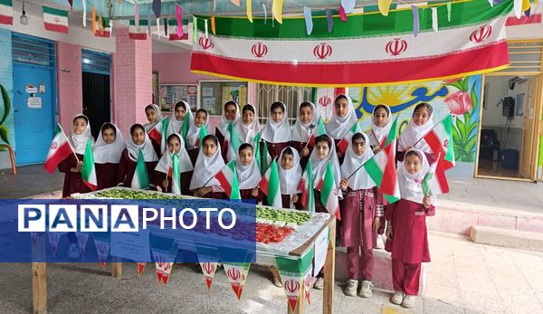 مراسم «صبحانه سالم»  در دبستان دخترانه شهید ابراهیم تنیده بندرعباس