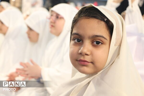 جشن تکلیف دختران؛ گامی معنوی در مسیر آرمان‌های تربیتی