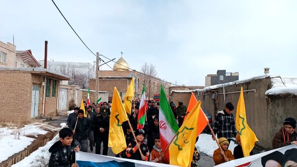 حضور گسترده مردم شهر توره در راهپیمایی۲۲ بهمن، تجلی اتحاد و ایستادگی