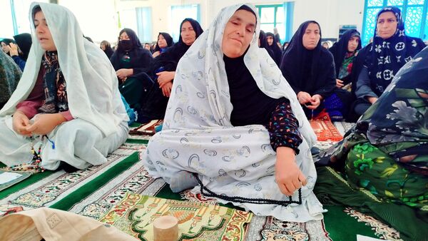 اقامه نماز عید سعید فطر در مصلی امام خمینی (ره) لنده