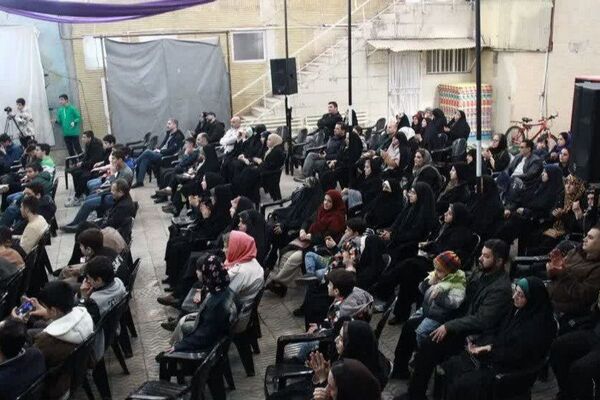 طنین میثاق بندگی در بهار انقلاب