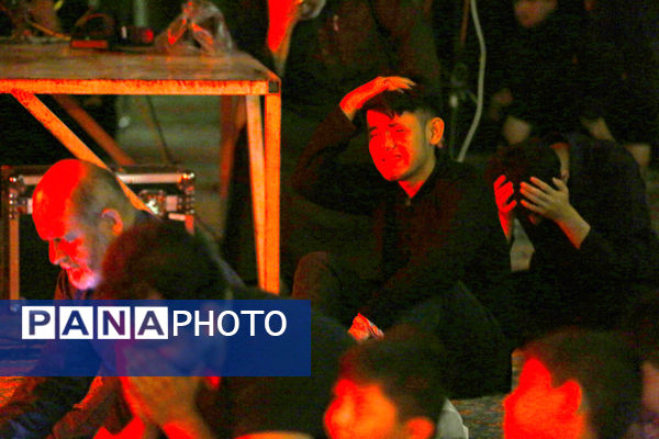 حال و هوای مسجد جمکران در شب عاشورای حسینی(ع)