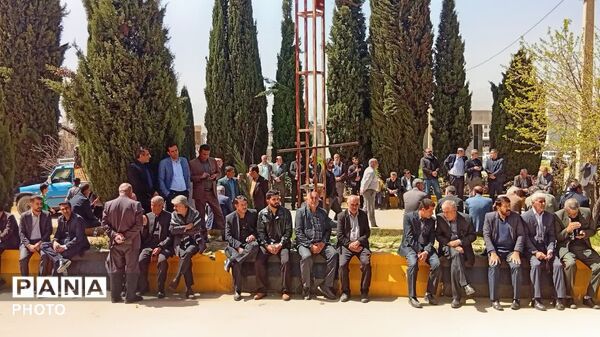 تشییع پیکر مطهر شهید علی کیانی در یاسوج 