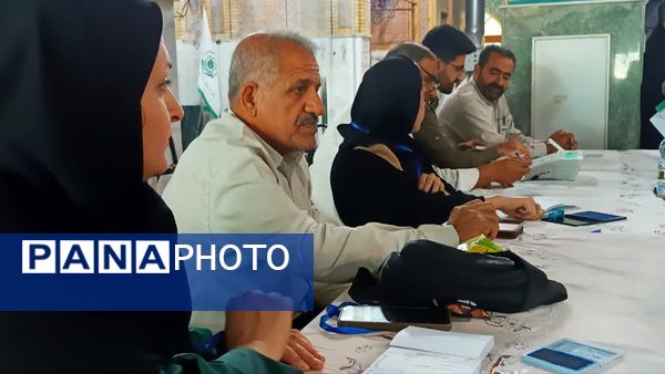 حضور فرهنگیان ناحیه ۲ اهواز در چهاردهمین دوره انتخابات ریاست جمهوری