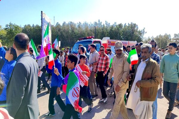 حضور  پرشور مردم بوموسی در راهپیمایی ۲۲بهمن 
