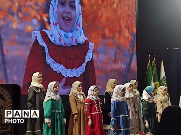 نوزدهمین نمایشگاه بین المللی قرآن و عترت در مشهد مقدس 