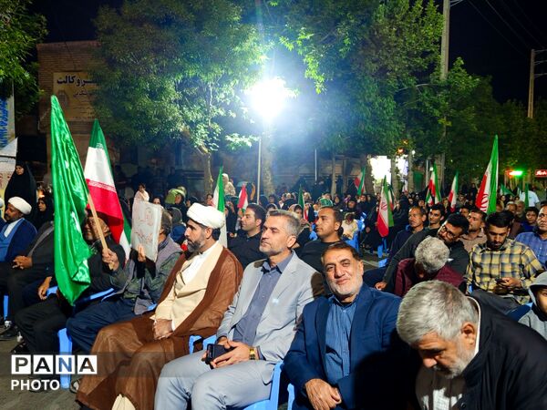 حضور پرشور مردم کامیاران در حمایت از جمهوری اسلامی ایران 