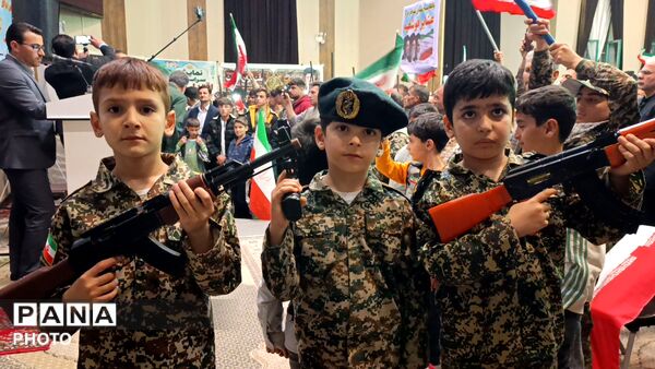 هم‌ صدایی جان‌ فدایان ملکانی در جشن میلاد امام رضا (ع)