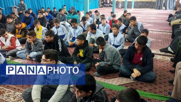 آغاز مسئولیت دینی؛ جشن سن تکلیف دانش‌آموزان پسر مدرسه شهید آیت‌الله مدرس قرچک