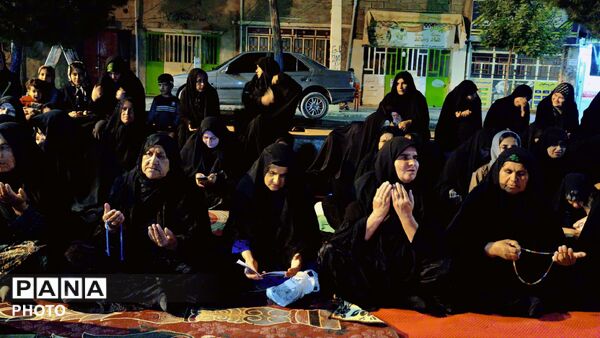 مارگون در شب چهارم محرم غرق در ماتم و عشق حسینی شد